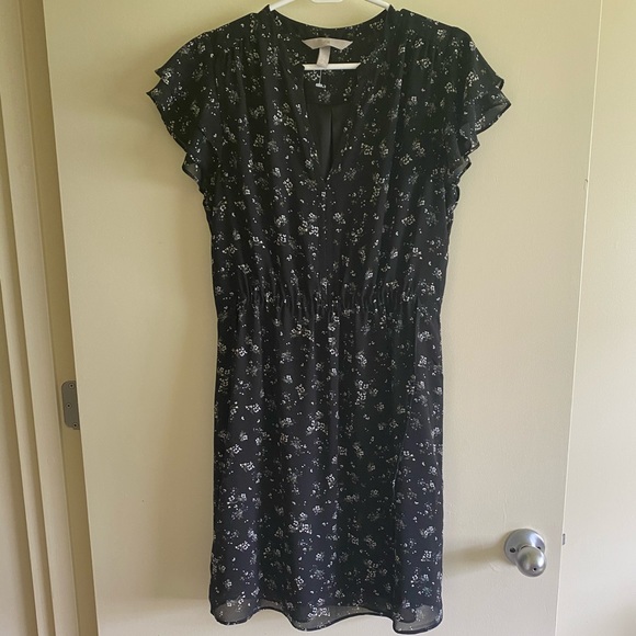 H&M Dresses & Skirts - SOLD* Black floral dress